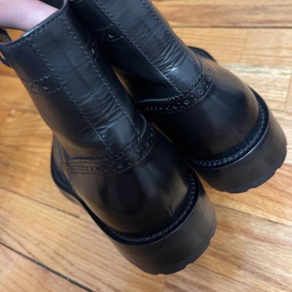 Saint Laurent Wingtip Oxford Lace Up Booties - Picture 10 of 10